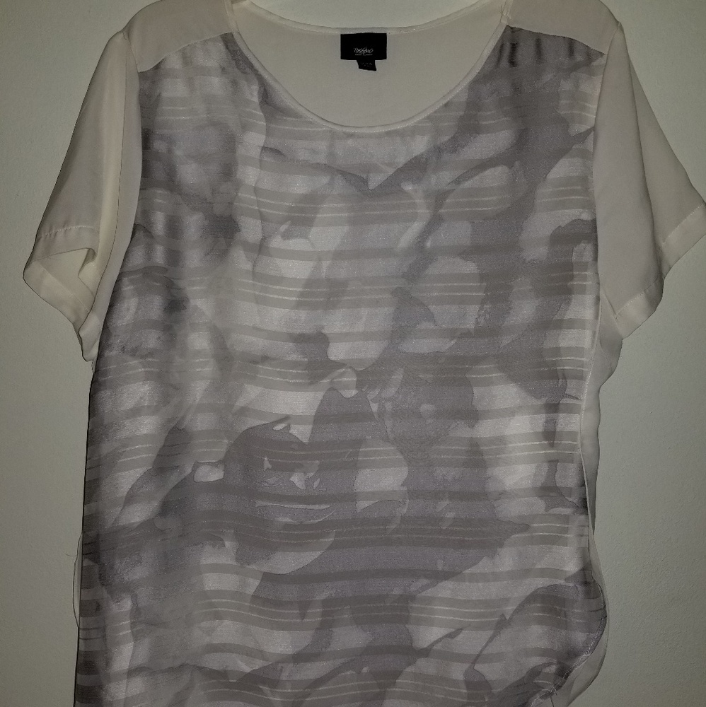 Lightweight flowing blouse